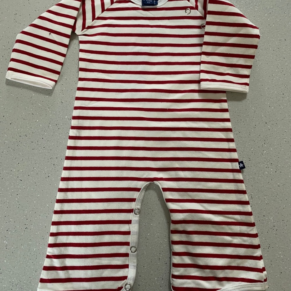One piece snap baby outfits, great for holiday